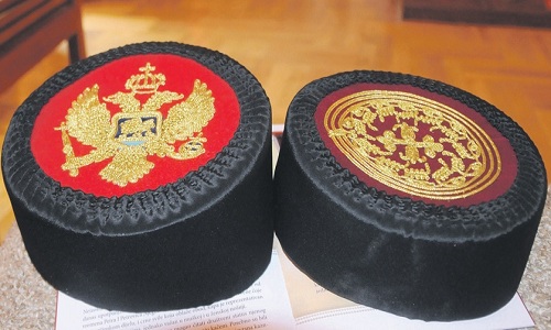 Сувениры из Черногории шапка капа